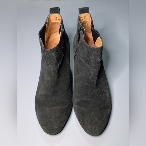 Vionic Paloma dark green/gray suede wedge ankle booties, US 6 (EU 37) - Picture 2 of 8